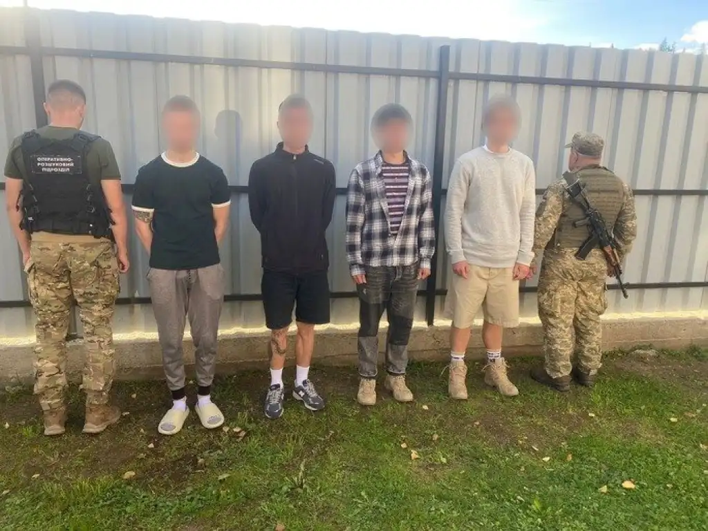 На Буковині затримали чотирьох чоловіків із Полтавщини, які хотіли втекти до Румунії за навігатором