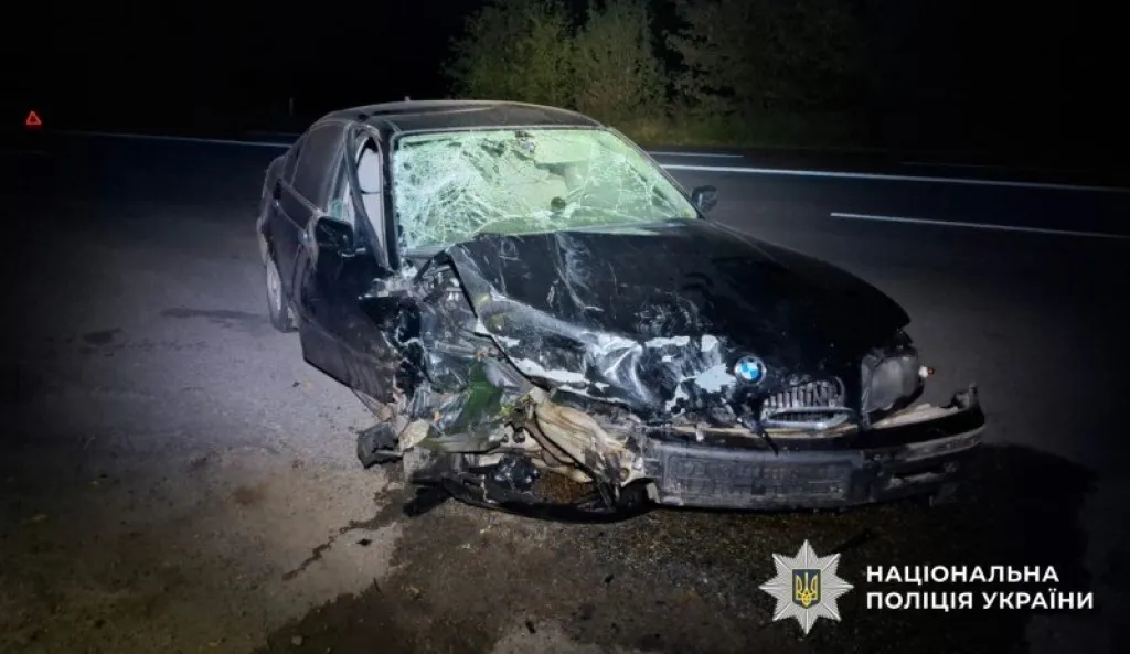 Аварія у Полтаві: зіткнулися Nissan та BMW, постраждав молодий водій