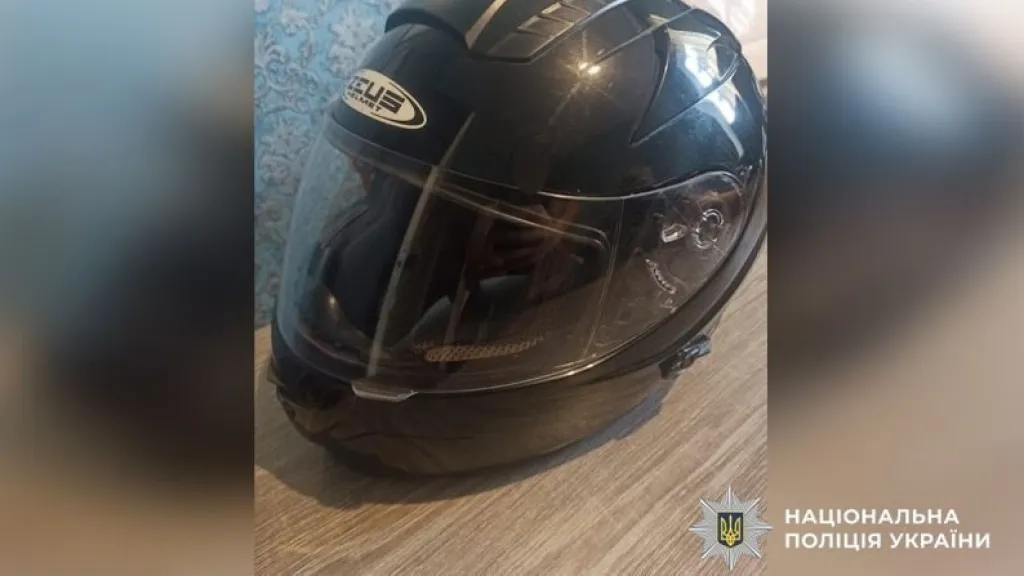 На Полтавщині судитимуть чоловіка за наругу над могилою мотоциклістки