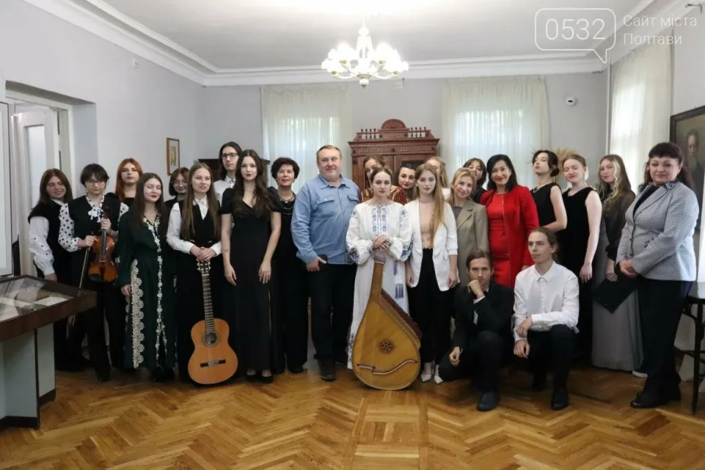 У Полтаві студенти влаштували святковий концерт до Міжнародного дня музики