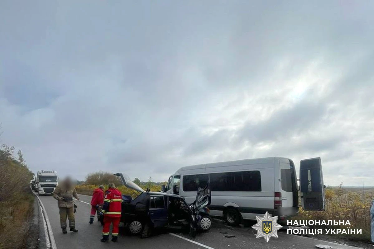 Смертельна аварія на Полтавщині: загинув водій легковика, пасажирка в лікарні