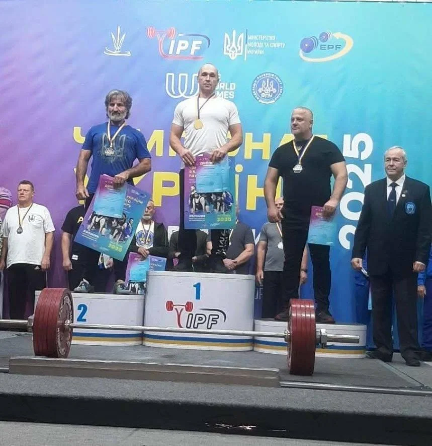 Полтавські атлети здобули перемоги та рекорди на чемпіонаті України з пауерліфтингу