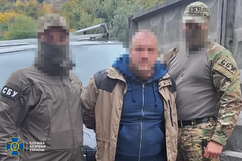 На Київщині затримали агента ФСБ, який передавав ворогу координати українських ППО та аеродромів