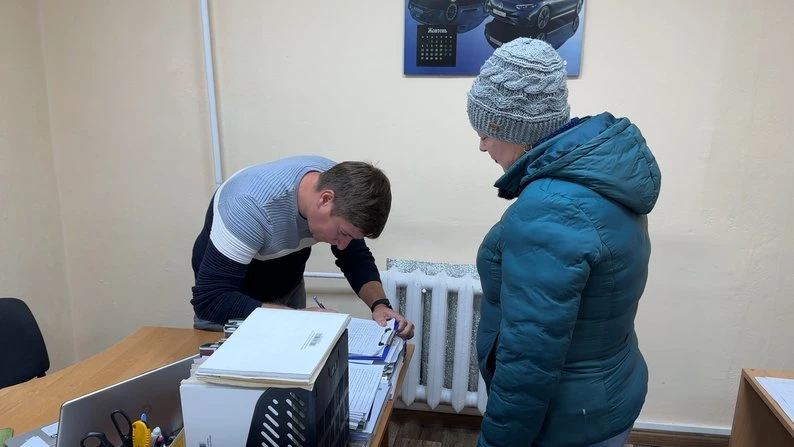 На Полтавщині мешканці приватного сектору отримують набори для сортування сміття