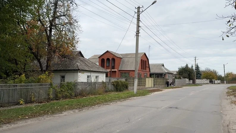 На Полтавщині мешканці приватного сектору отримують набори для сортування сміття