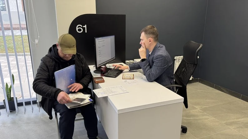 У полтавському ЦНАПі запрацював простір «Ветеран» — перший в області та без черг