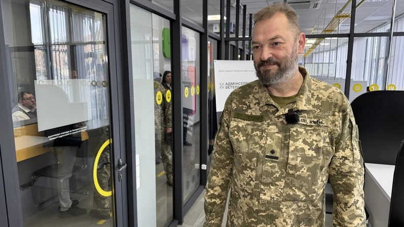 У полтавському ЦНАПі запрацював простір «Ветеран» — перший в області та без черг