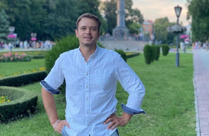 У Полтаві зареєстрували депутата, який виїхав до США: “Слуга народу” готує його відкликання