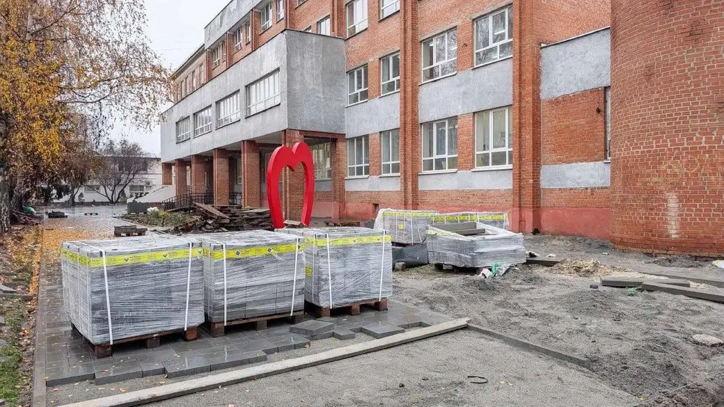 У Полтаві договір щодо ремонту у школі №5 досі не розірваний