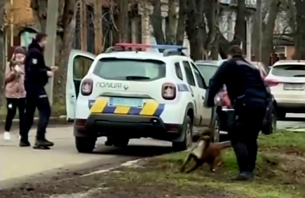 Напад собаки на поліцейських у Полтаві: власника тварини затримали