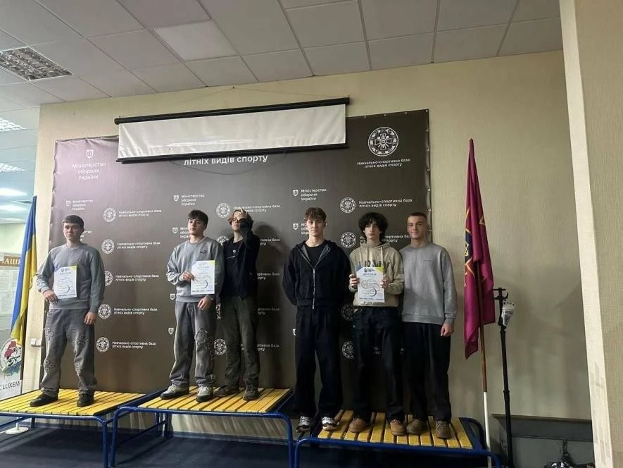 Влучні постріли у Львові: юні стрільці з Полтавщини привезли медалі чемпіонату України