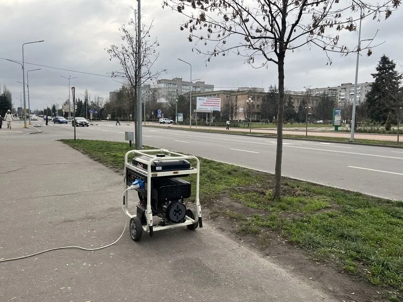 Ніч без світла і тепла: як Горішні Плавні оговтуються після удару по інфраструктурі
