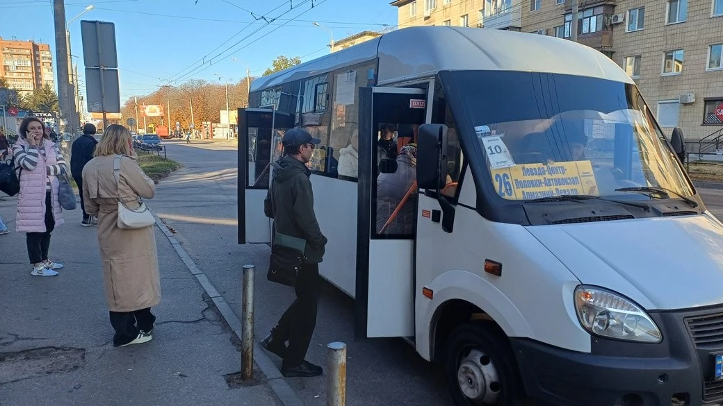 Проїзд у Полтаві можуть переглянути: перевізники наполягають на тарифі 15 гривень
