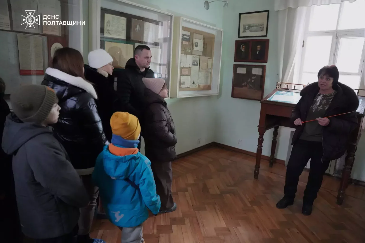 Різдвяні обряди у гоголівській садибі: для полтавських ветеранів і рятувальників провели святкове дійство