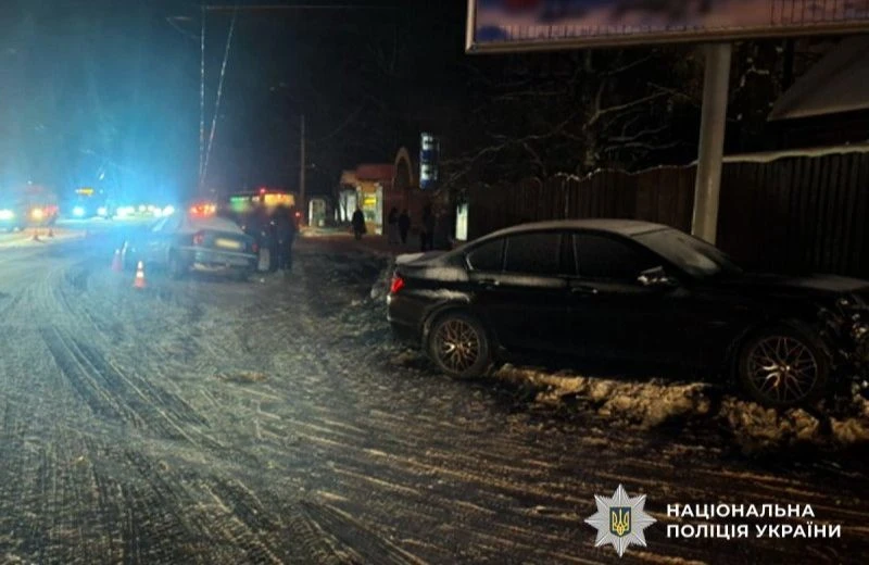 ДТП на Великотирнівській у Полтаві: зіткнення двох авто завершилося госпіталізацією