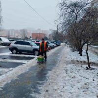 Крижане випробування для Полтави: місто бореться з ожеледицею на дорогах і тротуарах