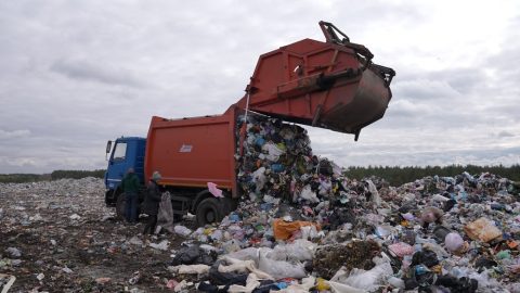 Суд розгляне справу про пожежі на звалищі у Макухівці: збитки природі оцінено у мільйони