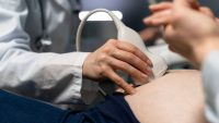 У Кременчуці з'ясовують обставини смерті вагітної жінки у кареті "швидкої"
