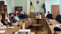 Компроміс заради рівності: у Полтаві обговорюють зменшення допомоги родинам полеглих
