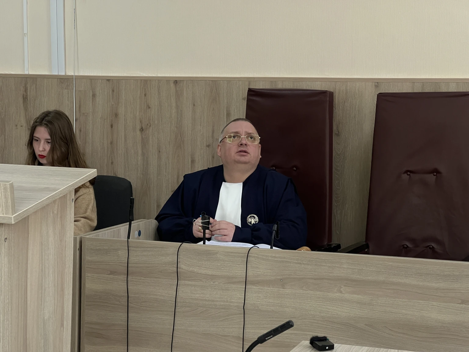 Судовий розгляд справи Олега Бєлоножка: у Полтаві вивчили докази закордонних вояжів експосадовця