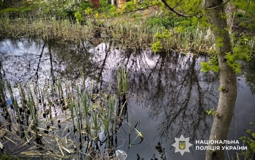 У Кременчуці посеред водойми виявили мертвою 70-річну місцеву жительку